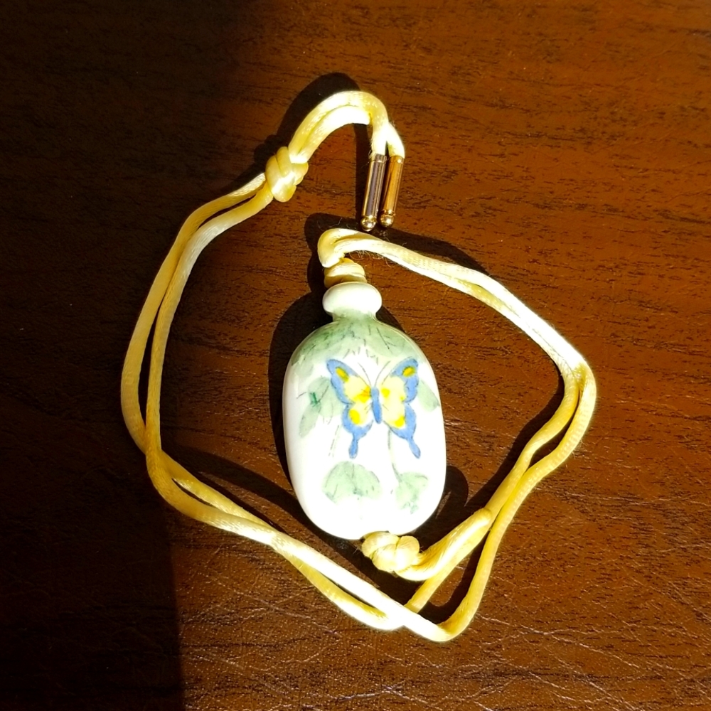 Vintage Avon 1979 "Tender Butterfly" Ceramic Pendant on Original Yellow Chord